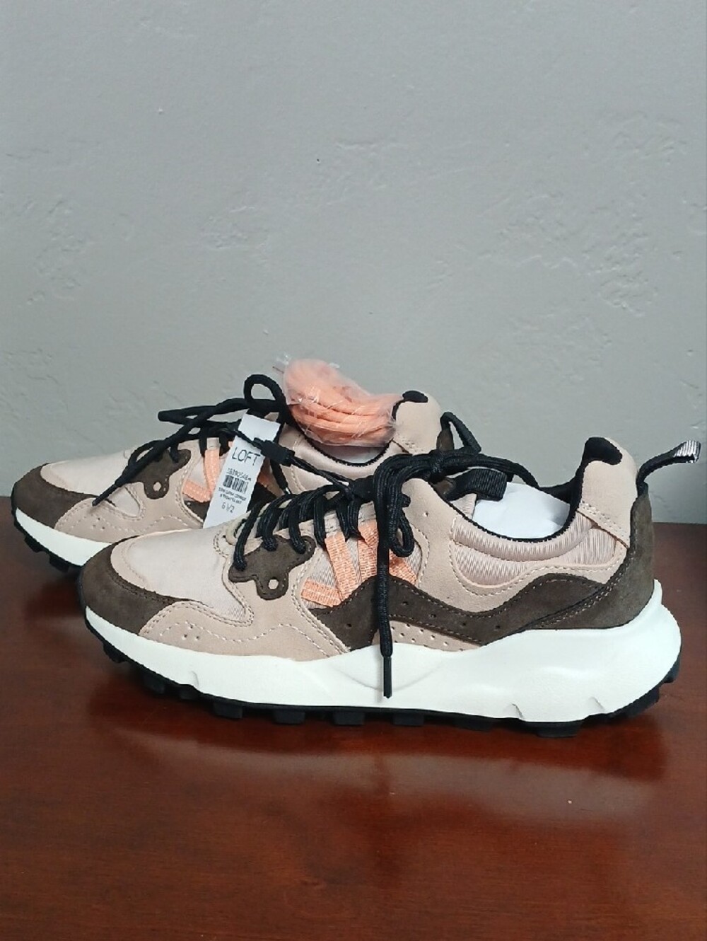 LOFT Versa 'Missy' Women's Athletic Sneakers - Picture 3 of 13